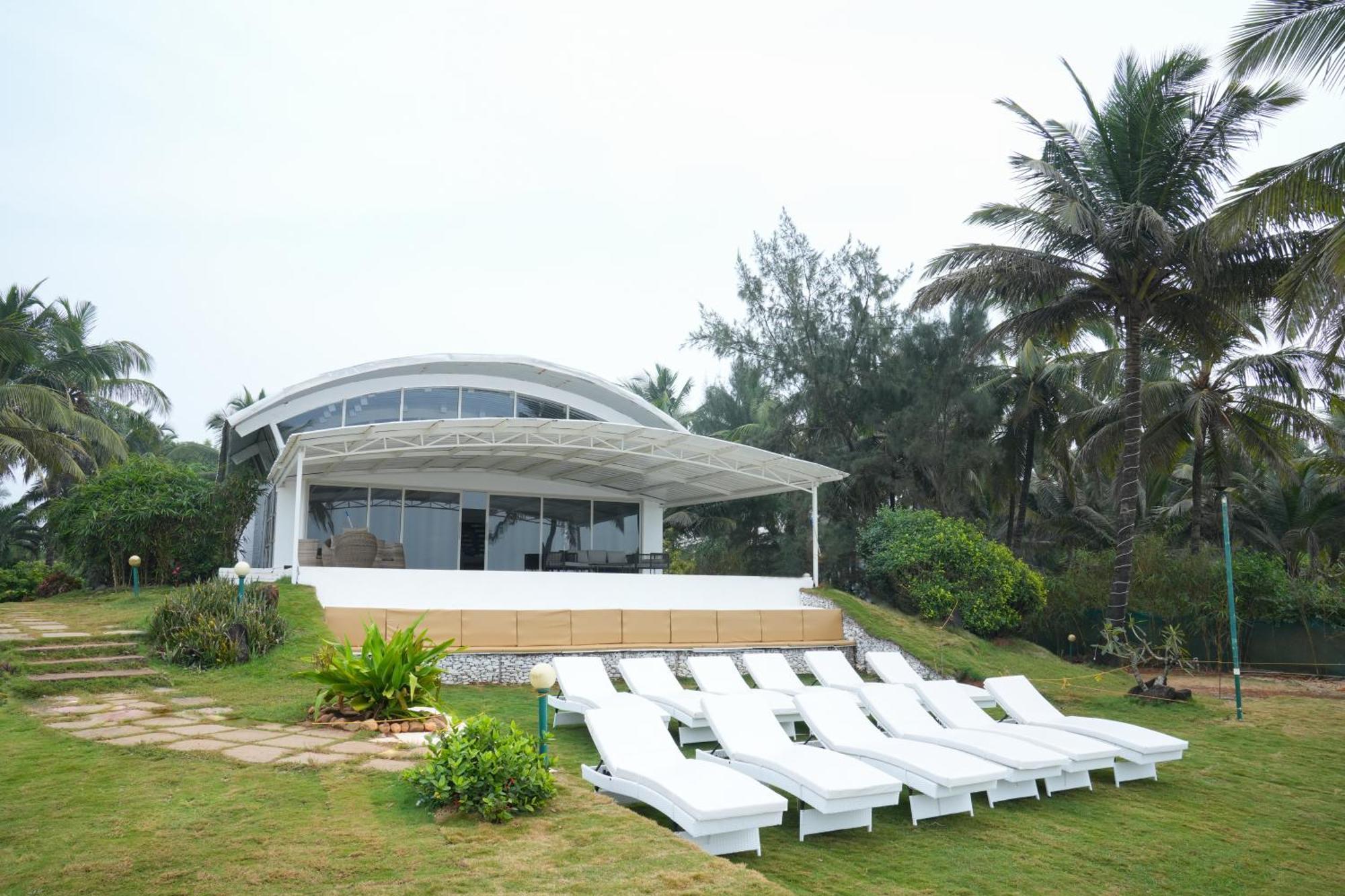Regenta Beach House Resort, Goa Benaulim Zewnętrze zdjęcie